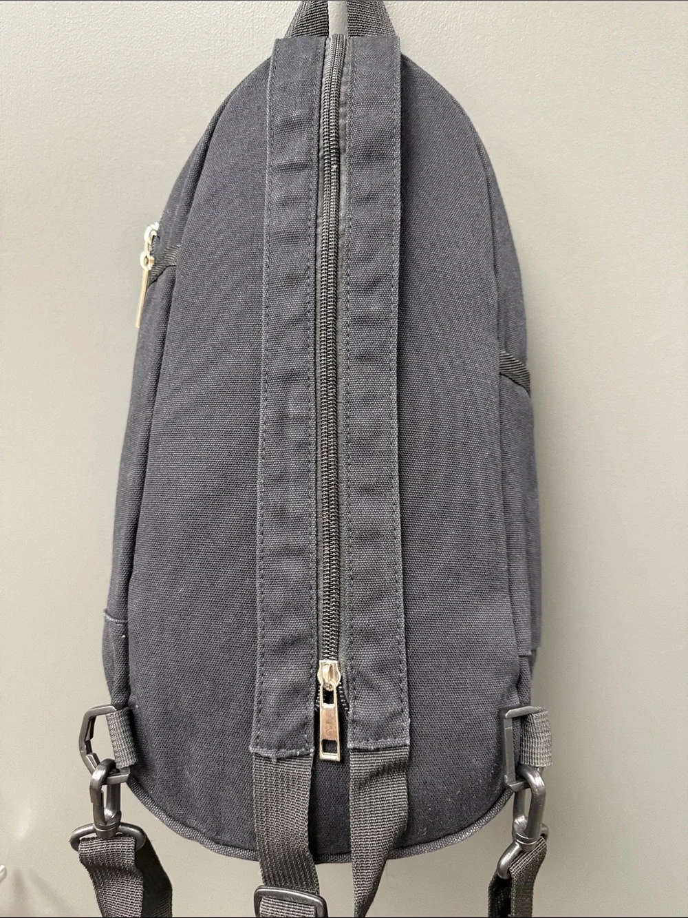 Black Cat Peek-A-Boo Sling Backpack - Cute Cat Design